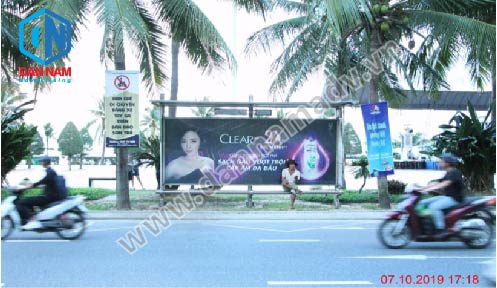 Quảng cáo nhà chờ xe bus Đà Nẵng