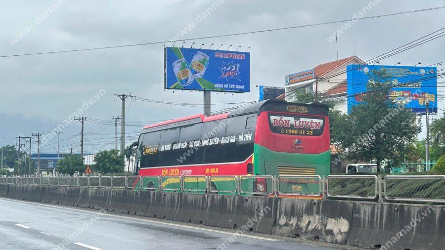 Quảng cáo Billboard ngoài trời