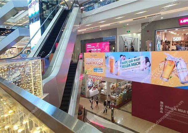 Quảng cáo màn hình LED tại Trung Tâm Thương Mại Quảng cáo màn hình LED