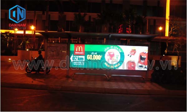 Quang Cao Tram Cho Xe Bus(1)