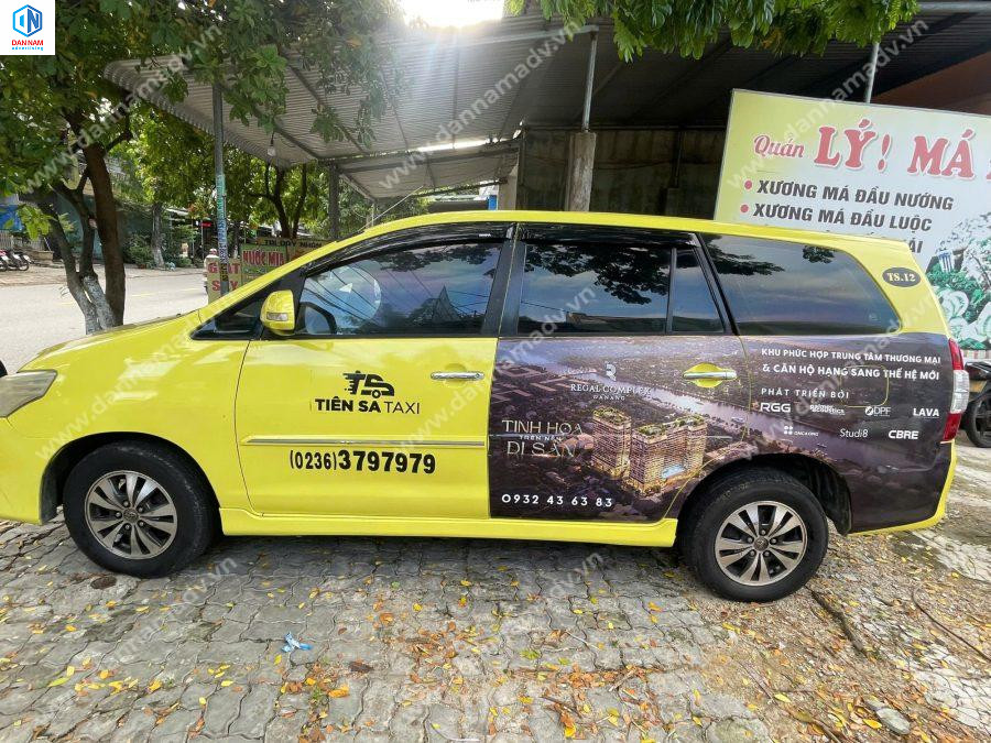 Quảng cáo trên taxi Tiên Sa