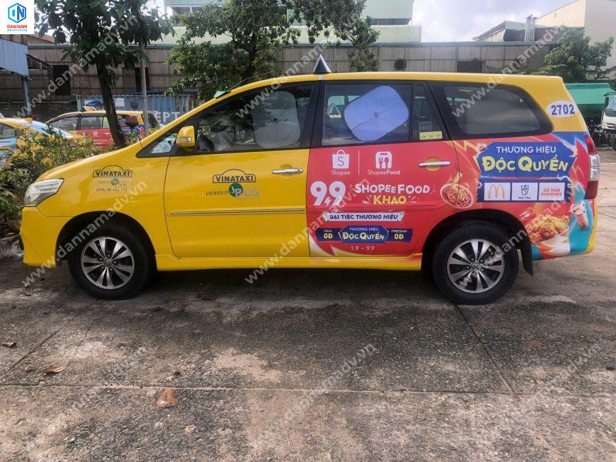 Quang Cao Tren Xe Vinataxi