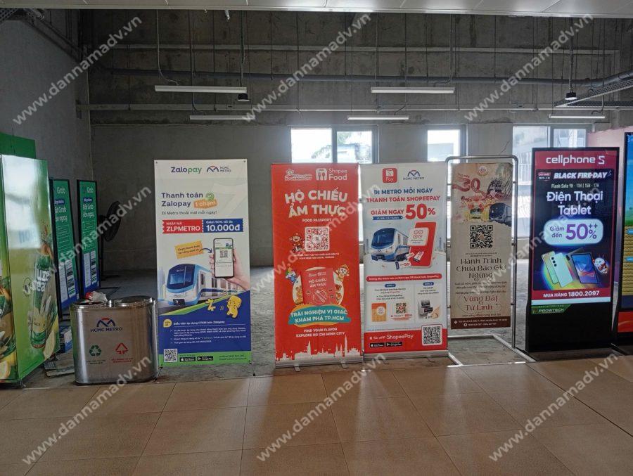 Standee quảng cáo là gì Standee quảng cáo là gì